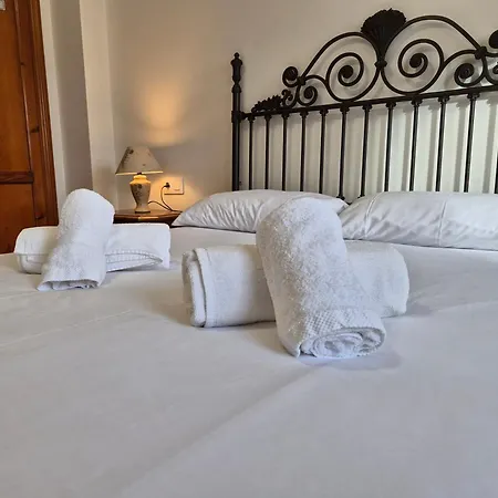 1a125 Comodo Apto Con Garaje By R2r Consulting