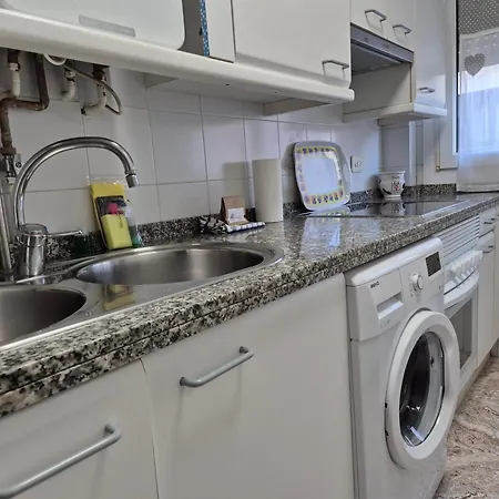 Apartment 1a125 Comodo Apto Con Garaje Gijon
