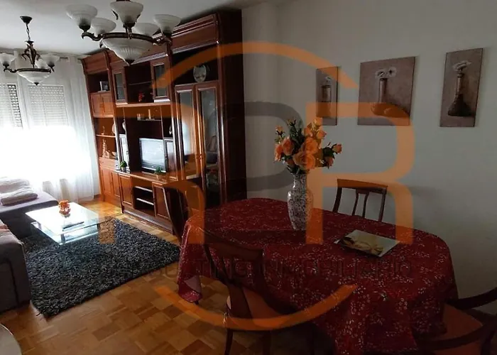 1a125 Comodo Apto Con Garaje By R2r Consulting Apartament