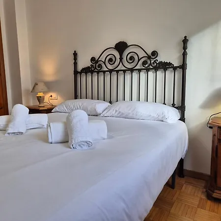 1a125 Comodo Apto Con Garaje By R2r Consulting *